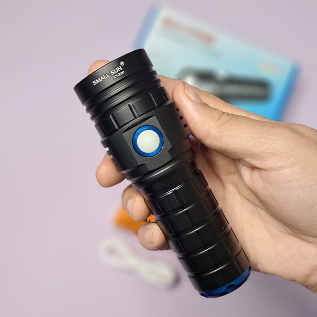 چراغ قوه جیبی اسمال سان E20 چراغ قوه جیبی اسمال سان E20