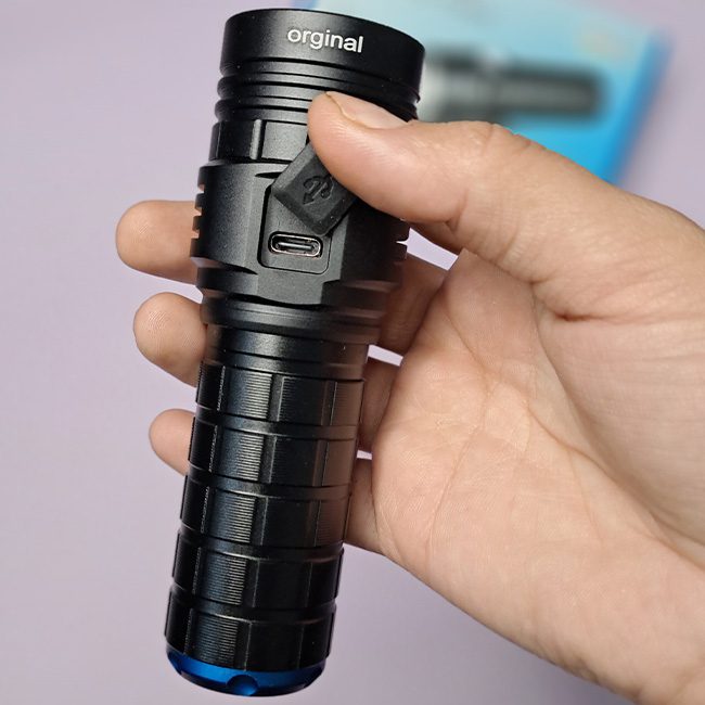 چراغ قوه جیبی اسمال سان E20 چراغ قوه جیبی اسمال سان E20