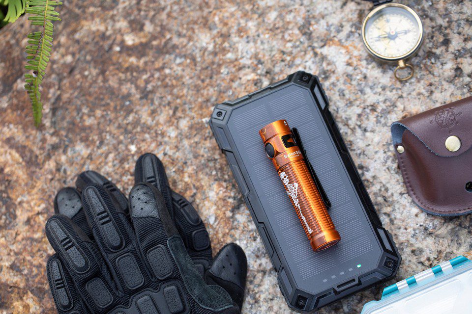 چراغ قوه اولایت OLight Baton 3 Pro Orange Skeleton - Limited Edition چراغ قوه اولایت OLight Baton 3 Pro Orange Skeleton - Limited Edition