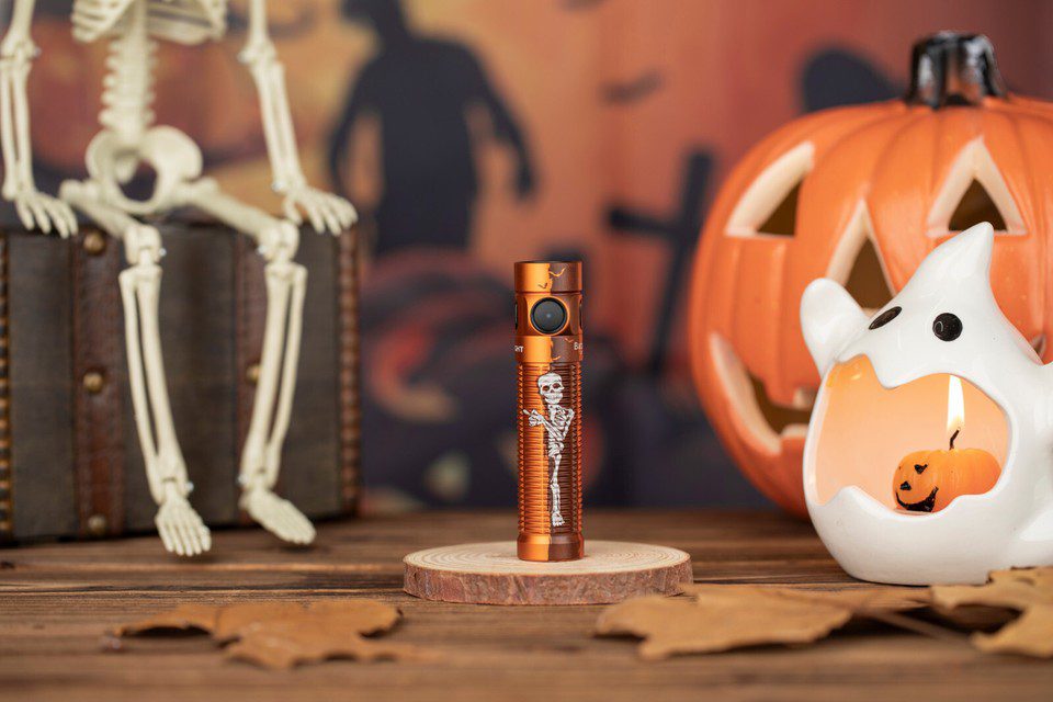 چراغ قوه اولایت OLight Baton 3 Pro Orange Skeleton - Limited Edition چراغ قوه اولایت OLight Baton 3 Pro Orange Skeleton - Limited Edition
